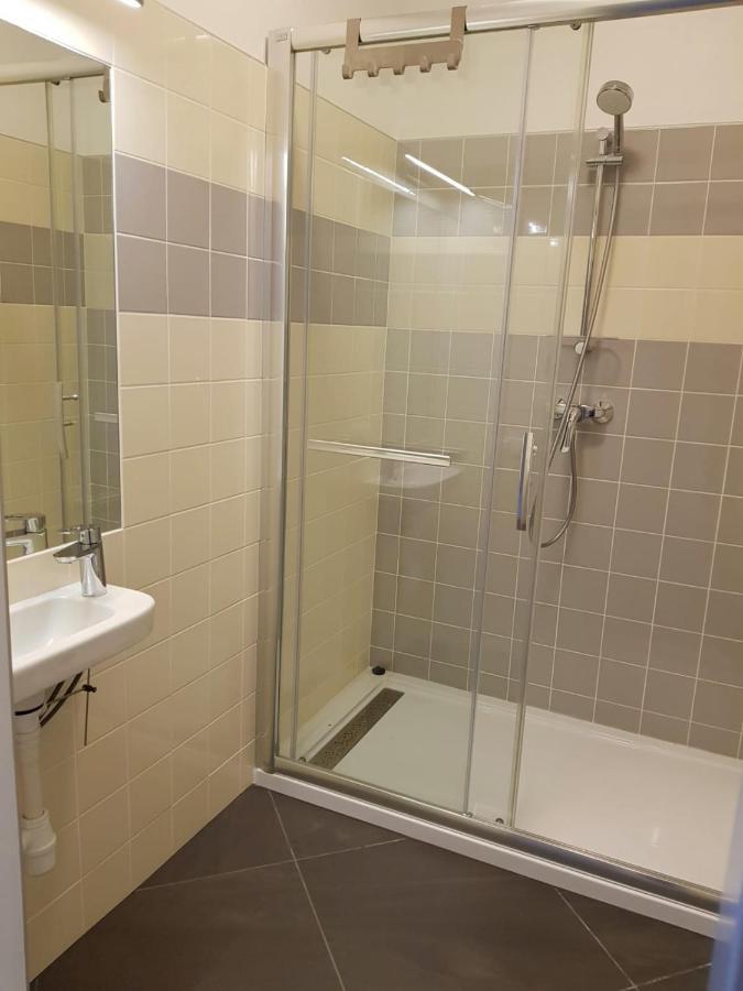 Hostel Nr.2 Rauna Екстериор снимка